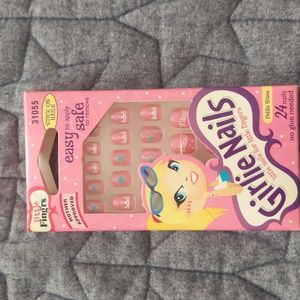 Y2K kids press-on nails